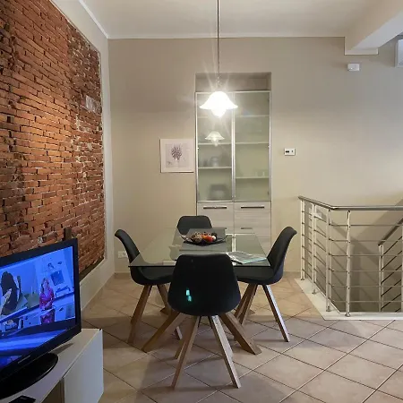 Corte Navari - Italo's Apartment Pietrasanta